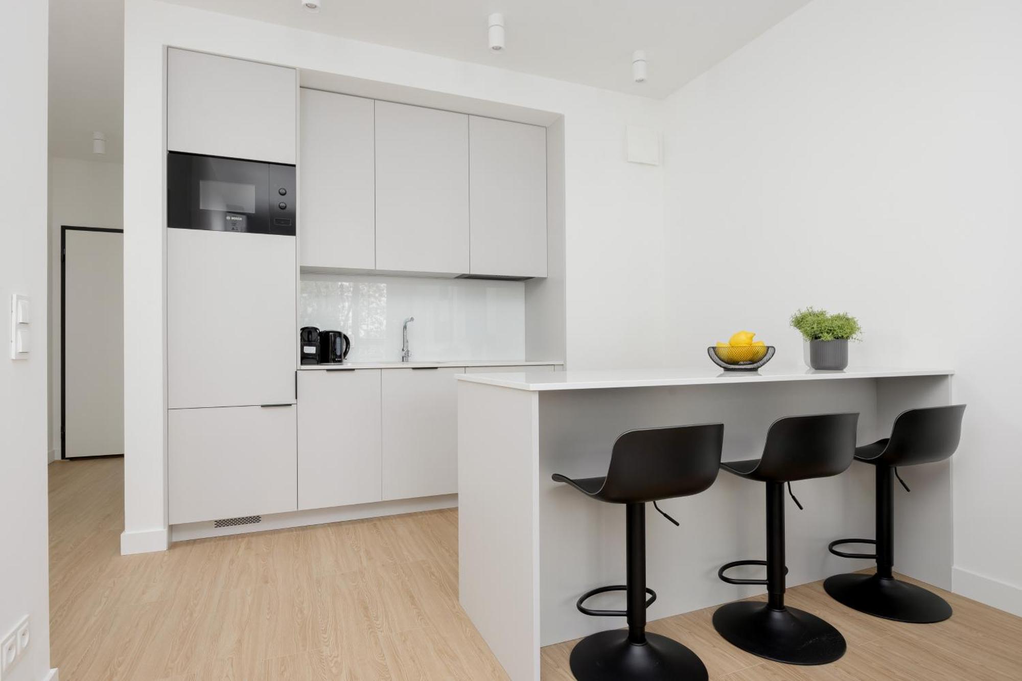 Domaniewska With Parking Mokotow By Renters Prestige * Warszawa